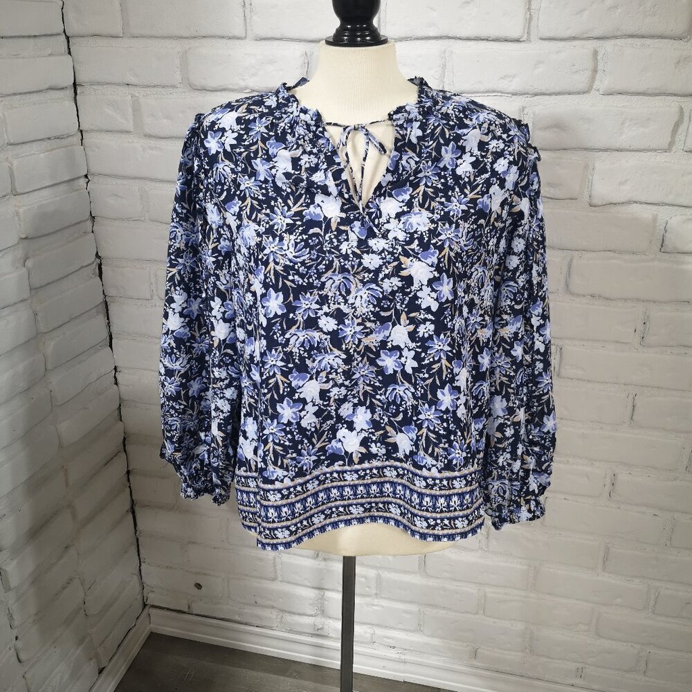 Time & Tru Ladies Size XL (16-18) Navy w/ Flower Pattern Loose Fit Blouse